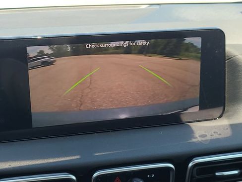 New 2026 Nissan Sentra SV w/ SV Convenience Package FWD image 17