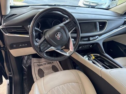 Used 2023 Buick Enclave Avenir w/ Avenir Technology Package image 15