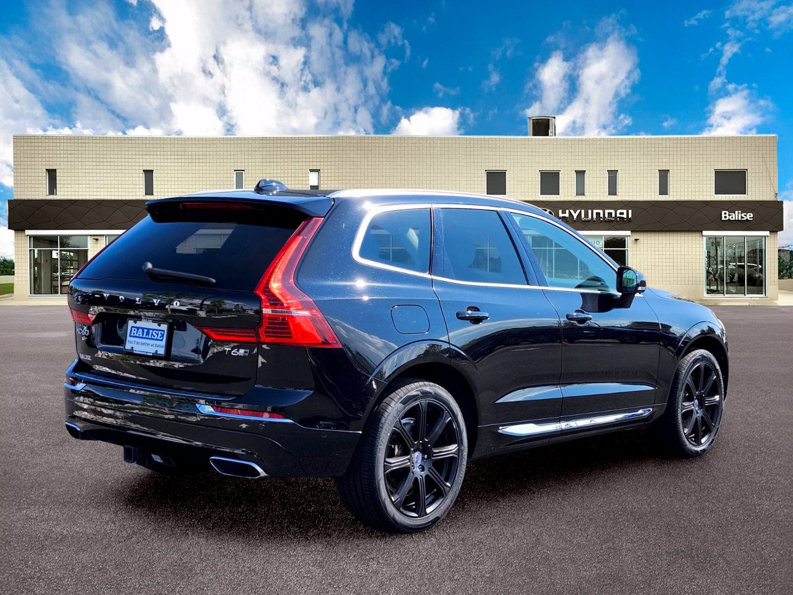 Used 2018 Volvo XC60 T6 Inscription w/ Convenience Package AWD/4WD image 3
