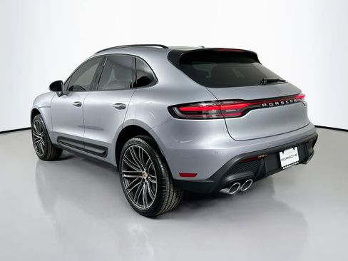 Certified 2026 Porsche Macan image 3