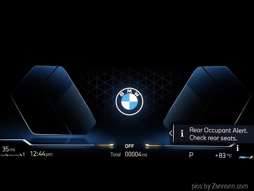 New 2027 BMW X1 xDrive28i AWD/4WD image 17
