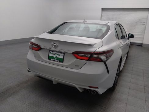 Used 2023 Toyota Camry SE FWD image 7