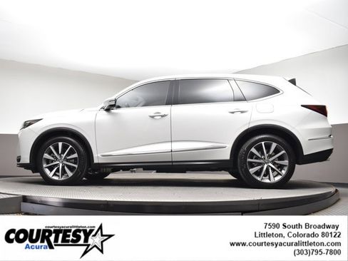 Certified 2025 Acura MDX SH-AWD w/ Technology Package image 45