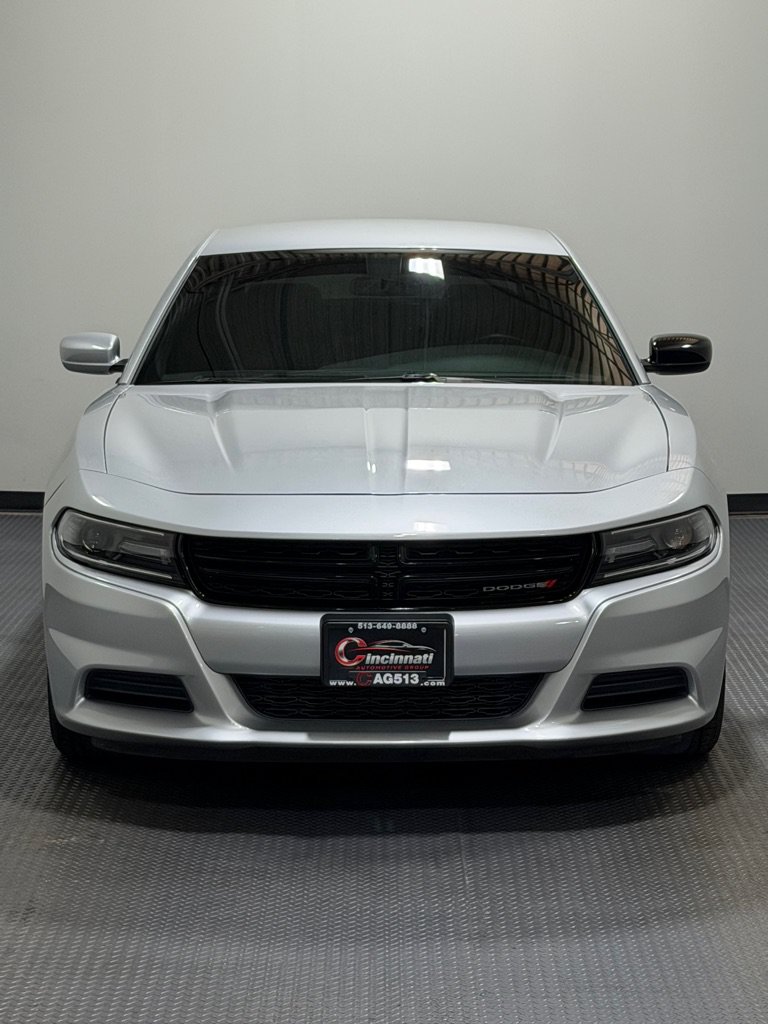 Used 2020 Dodge Charger SXT RWD image 3