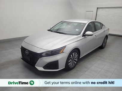 Used 2023 Nissan Altima 2.5 SV