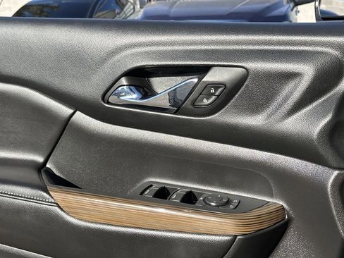 Used 2018 GMC Acadia SLE w/ Driver Alert Package I image 23