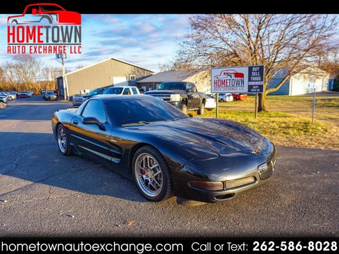 Used 2001 Chevrolet Corvette Z06 w/ Memory Pkg image 1