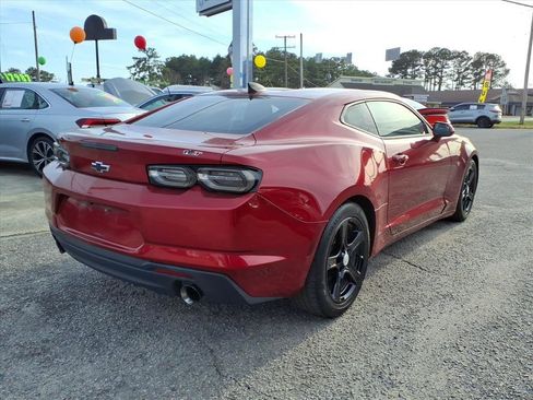 Used 2019 Chevrolet Camaro LT image 3