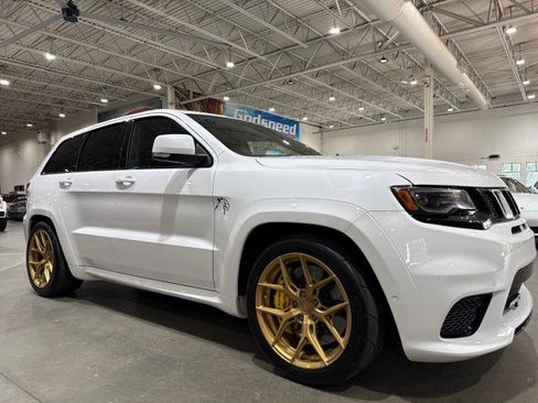 Used 2020 Jeep Grand Cherokee Trackhawk w/ Trailer Tow Group IV image 22