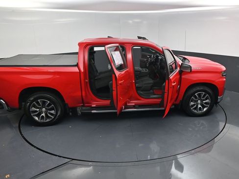 Used 2020 Chevrolet Silverado 1500 LT w/ Texas Edition image 25