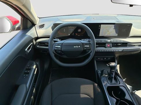 New 2026 Kia K4 LXS FWD image 20