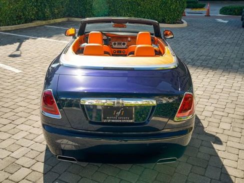 Used 2016 Rolls-Royce Dawn image 22