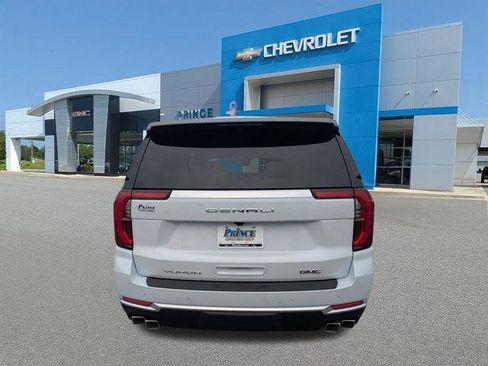 New 2026 GMC Yukon XL Denali w/ Sun & Power Step Package RWD image 6