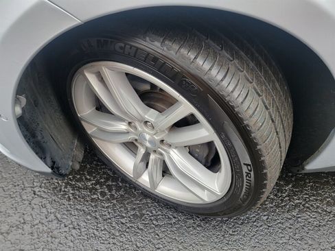 Used 2015 Tesla Model S RWD image 27