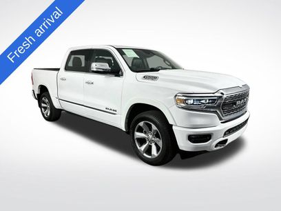 Used 2022 RAM 1500 Limited w/ Body-Colour Bumper Group