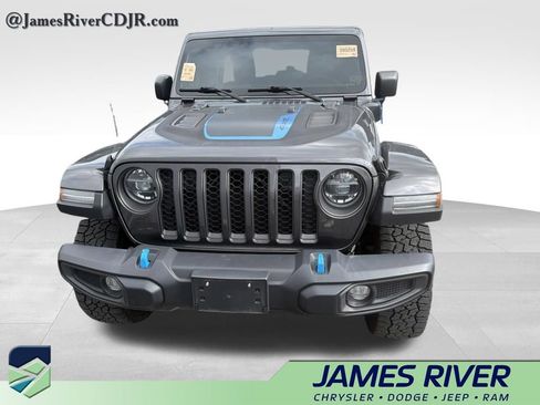 Used 2022 Jeep Wrangler Unlimited Rubicon 4xe w/ Cold Weather Group AWD/4WD image 3