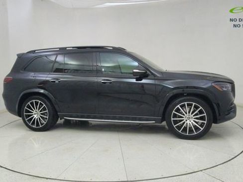 Used 2022 Mercedes-Benz GLS 450 4MATIC image 70