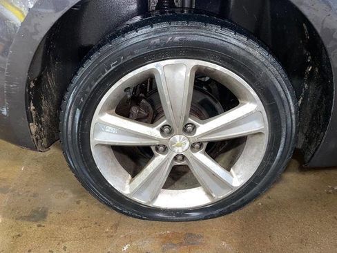 Used 2015 Chevrolet Cruze LT image 16