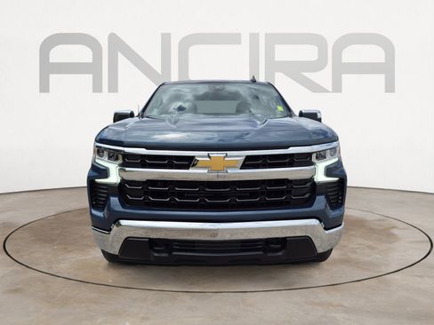 Used 2024 Chevrolet Silverado 1500 LT image 4