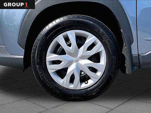 Used 2023 Toyota Corolla Cross L FWD image 10