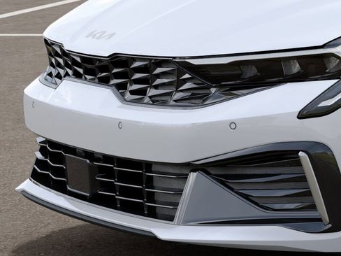 New 2026 Kia K5 LXS image 12