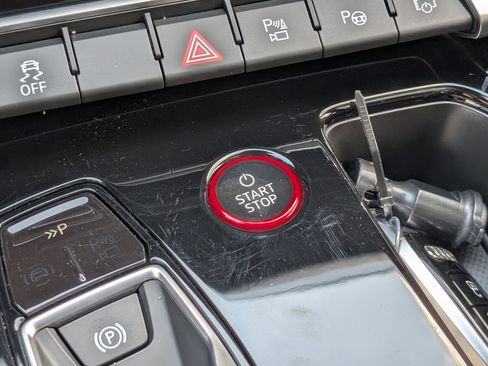 Used 2023 Audi e-tron GT Prestige w/ Prestige Package image 35