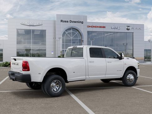 New 2026 RAM 3500 Laramie AWD/4WD image 4