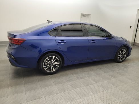 Used 2023 Kia Forte LXS w/ LXS Technology Package FWD image 10