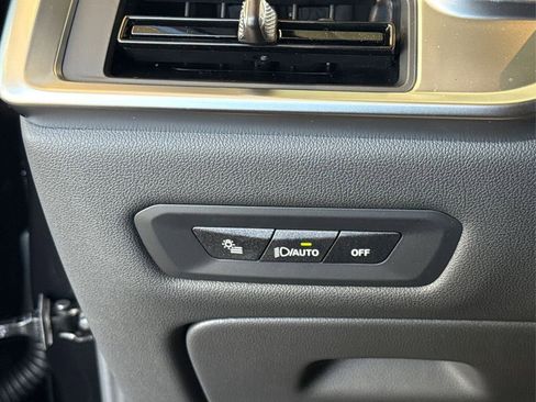 New 2026 BMW X5 xDrive50e w/ Executive Package AWD/4WD image 24