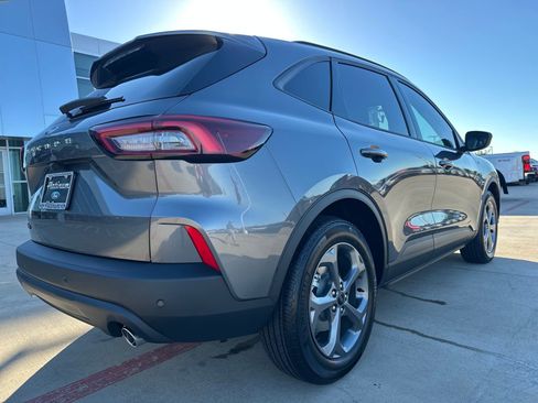 New 2026 Ford Escape ST-Line w/ Tech Pack #1 image 5