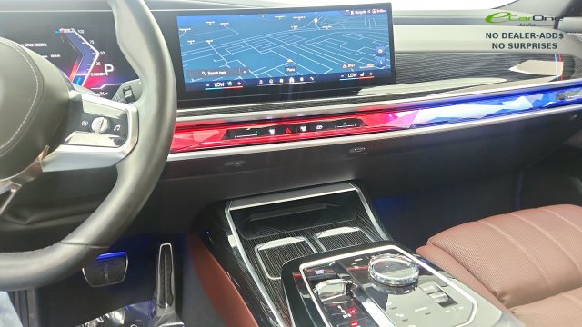 Used 2025 BMW i7 eDrive50 w/ M Sport Package RWD image 64