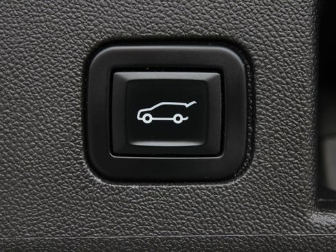 Used 2022 Chevrolet Equinox LT AWD/4WD image 9