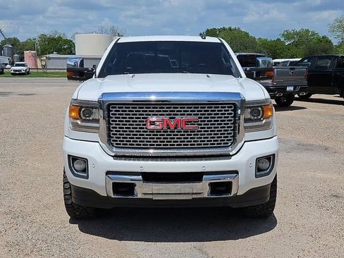 Used 2015 GMC Sierra 2500 Denali w/ Duramax Plus Package AWD/4WD image 37