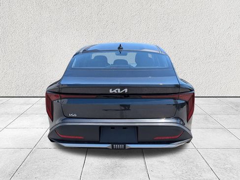New 2026 Kia K4 FWD image 4