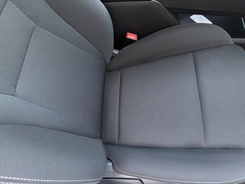 Certified 2025 Nissan Rogue S image 26