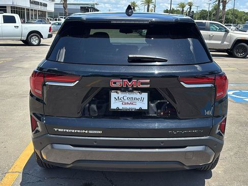 Certified 2025 GMC Terrain Elevation AWD/4WD image 6