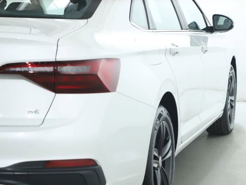 Used 2024 Volkswagen Jetta SE w/ Black Wheel Package image 44