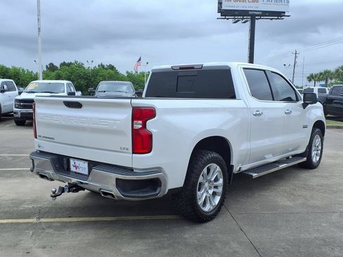 Used 2023 Chevrolet Silverado 1500 LTZ AWD/4WD image 5