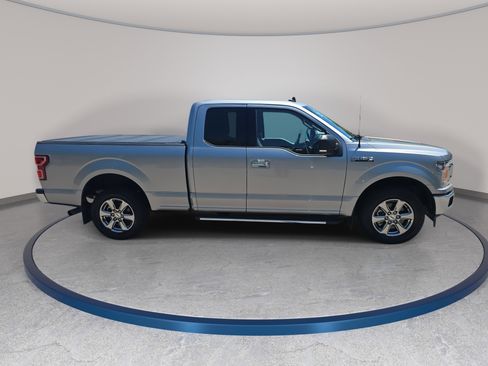Used 2020 Ford F150 XLT w/ Equipment Group 302A Luxury RWD image 4