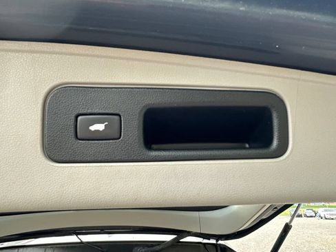Used 2012 Honda Odyssey EX-L image 11