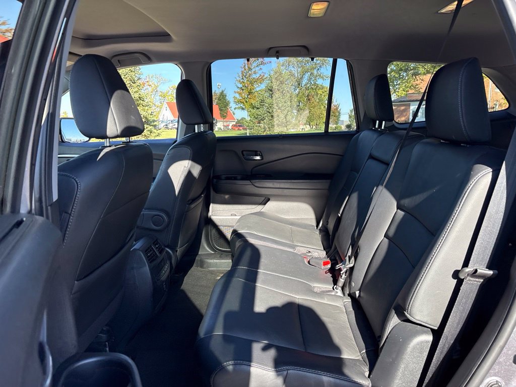 Used 2021 Honda Pilot Special Edition image 14