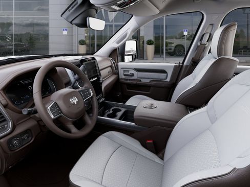 New 2026 RAM 3500 Laramie AWD/4WD image 22