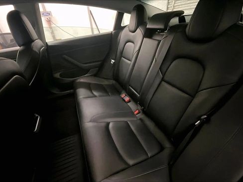 Used 2020 Tesla Model 3 Standard Range Plus image 25