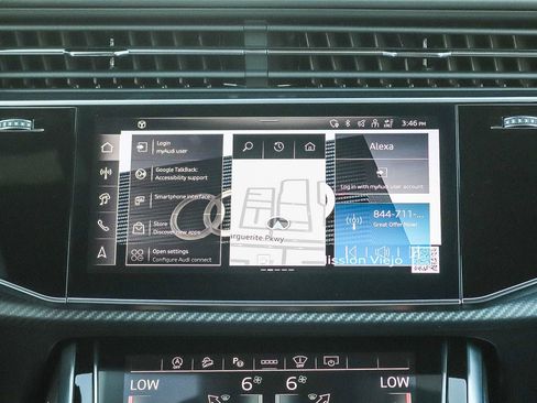 Used 2025 Audi RS Q8 performance AWD/4WD image 12