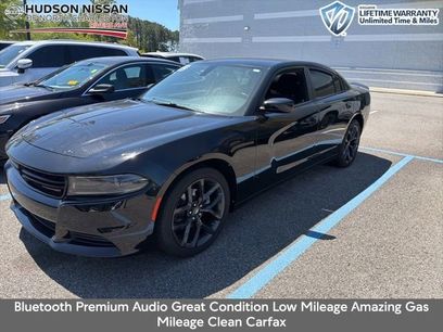 Used 2022 Dodge Charger SXT w/ Blacktop Package