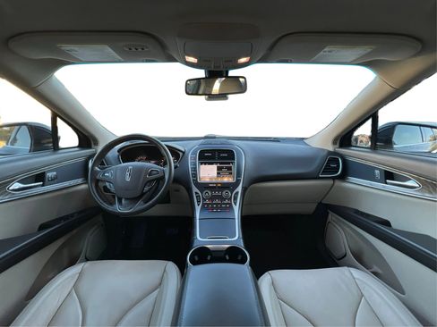 Used 2018 Lincoln MKX Reserve w/ Driver Assistance Package image 27