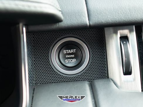 Used 2018 Land Rover Range Rover Long Wheelbase Supercharged image 34