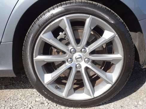 Used 2021 Volvo S60 T6 Momentum w/ Climate Package image 35