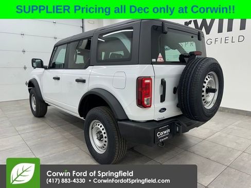 New 2025 Ford Bronco 4-Door image 3