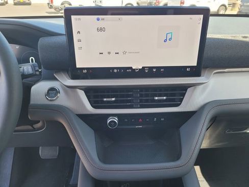 New 2026 Ford Explorer Active image 10